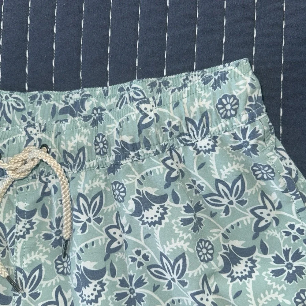 Faherty Swim Trunk Shorts Elastic Tie Floral Green Blue Cream Mens  Sz XL Lined